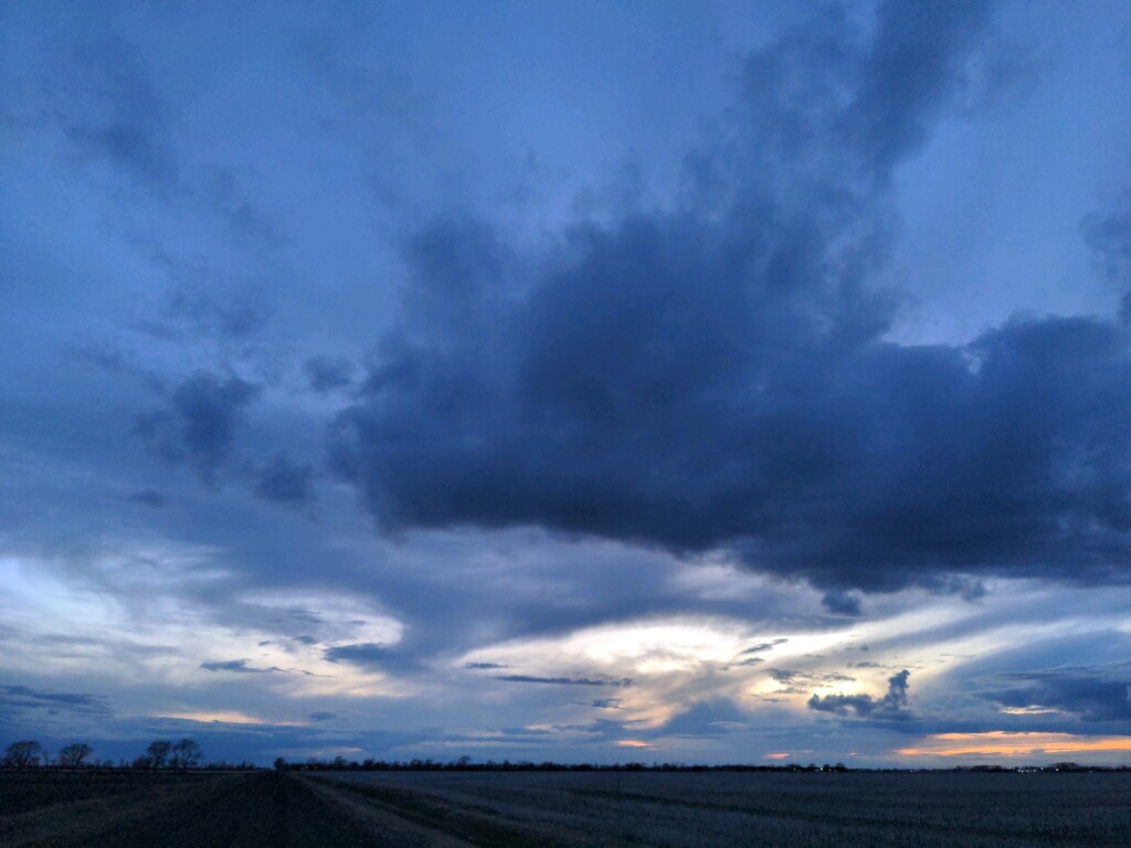 Big Sky Manitoba.jpg